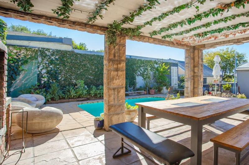 5 Bedroom Property for Sale in Paarl Western Cape